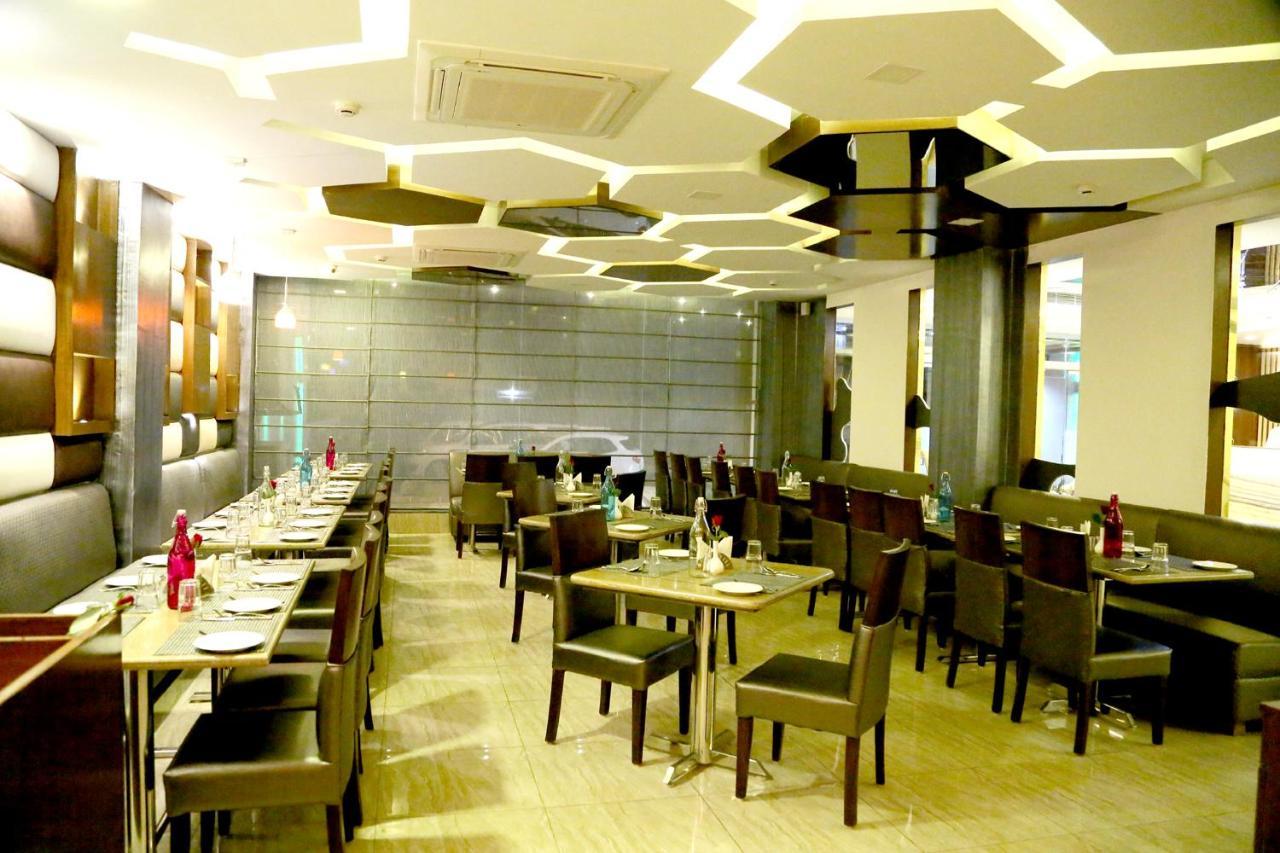 Hotel S C Residency Zirakpur Exterior photo