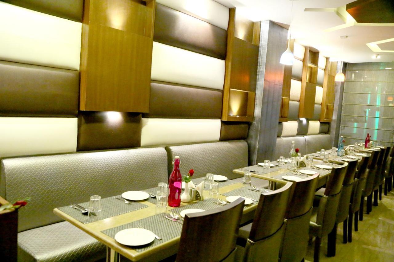 Hotel S C Residency Zirakpur Exterior photo